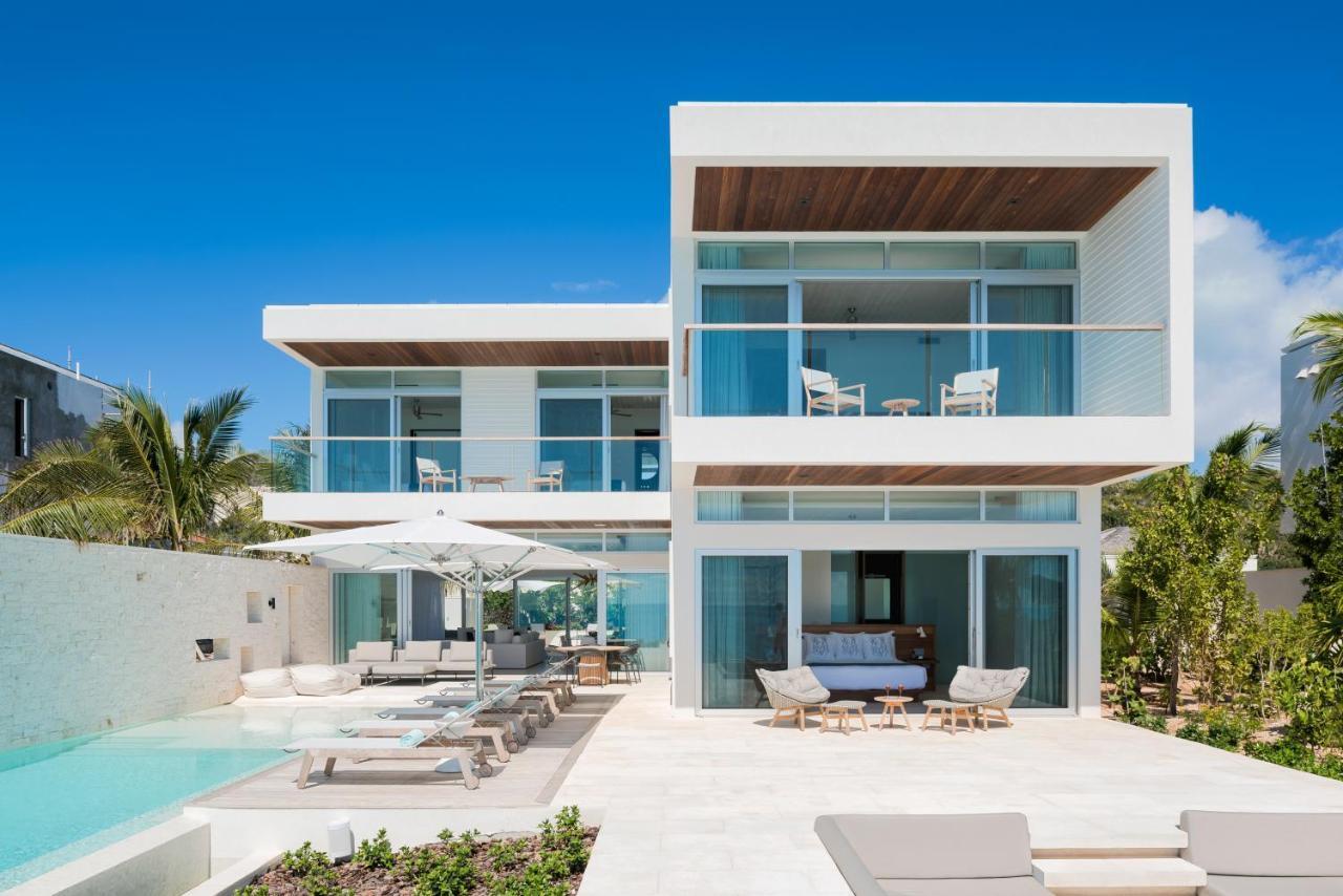Wymara Resort & Villas Grace Bay Exterior photo